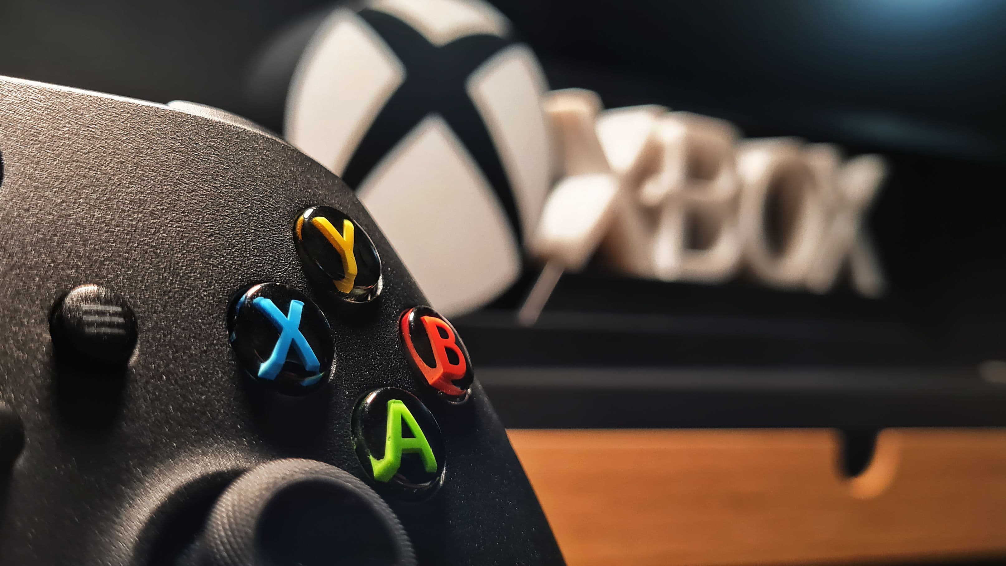 Xbox五年燒200億美元營收反衰退！微軟遊戲部門爆裁員重整，新CEO坦言獲利僅3%